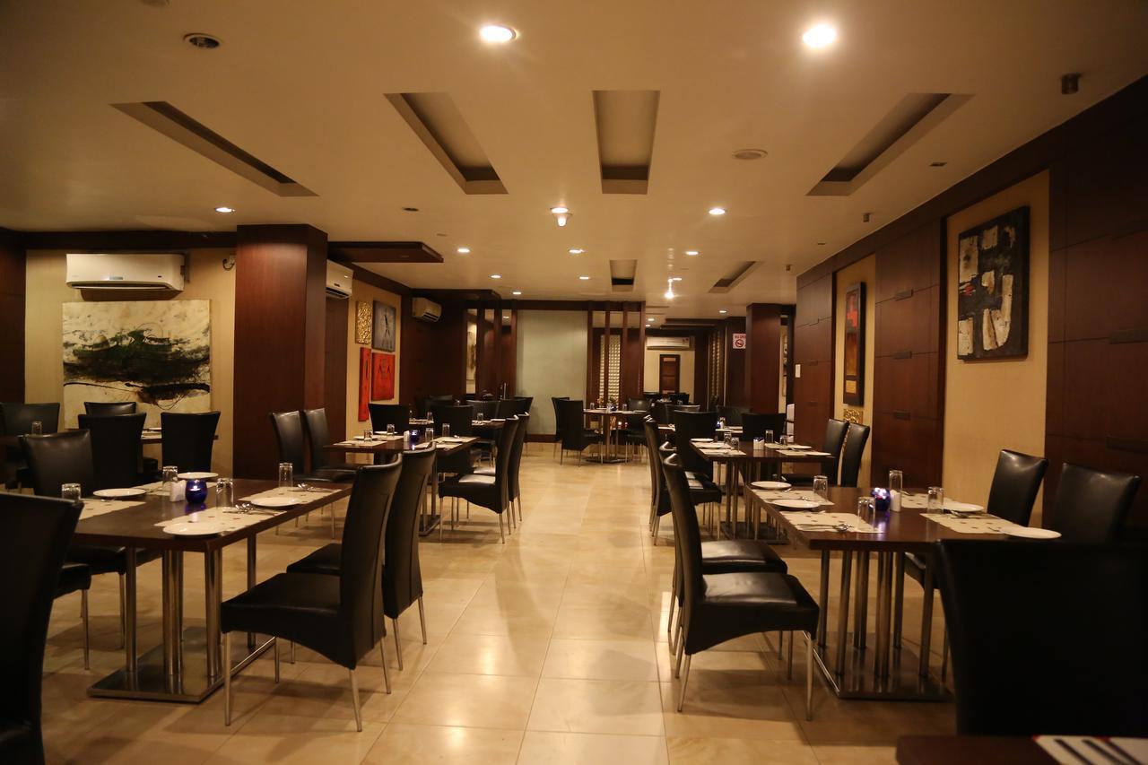 Hotel Md'S Continental Джорхат Экстерьер фото